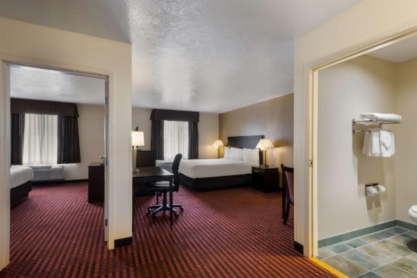  Best Western Salinas Valley Inn & Suites image 19